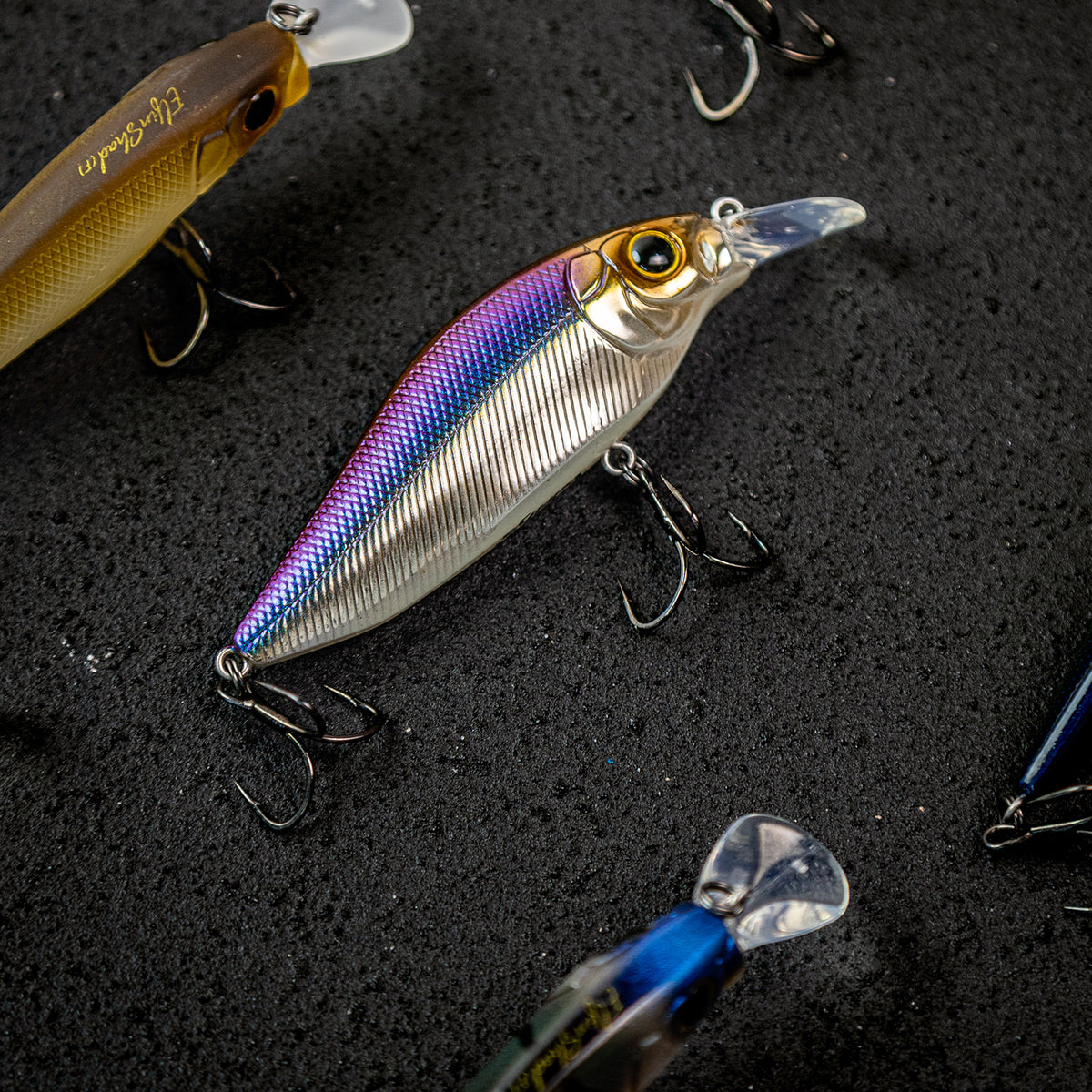 FLAT-SIDED CRANKBAIT